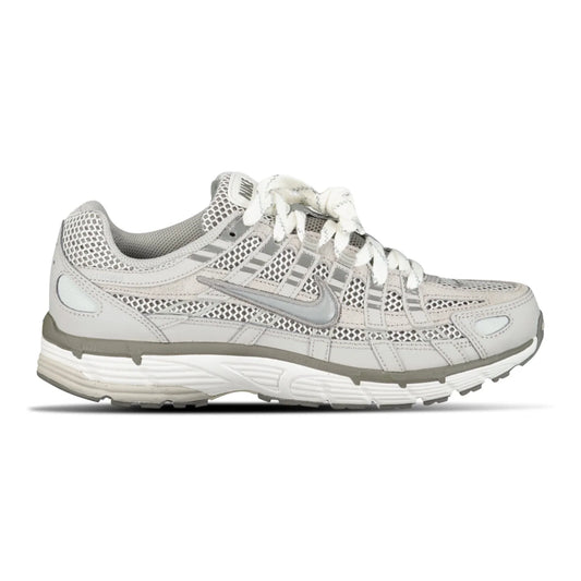 Nike P6000