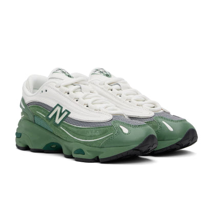 New Balance Green