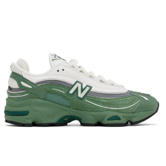 New Balance Green