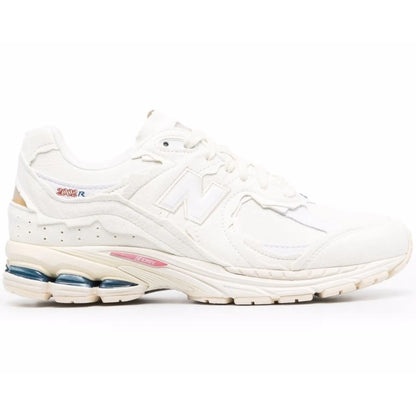 New Balance 2002R