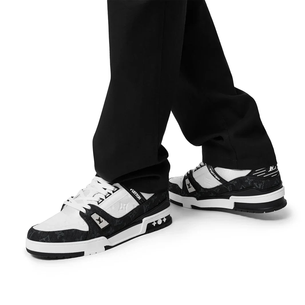 LV Trainer Black